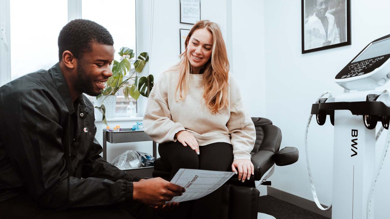 Consultation filmed in a treatment clinic